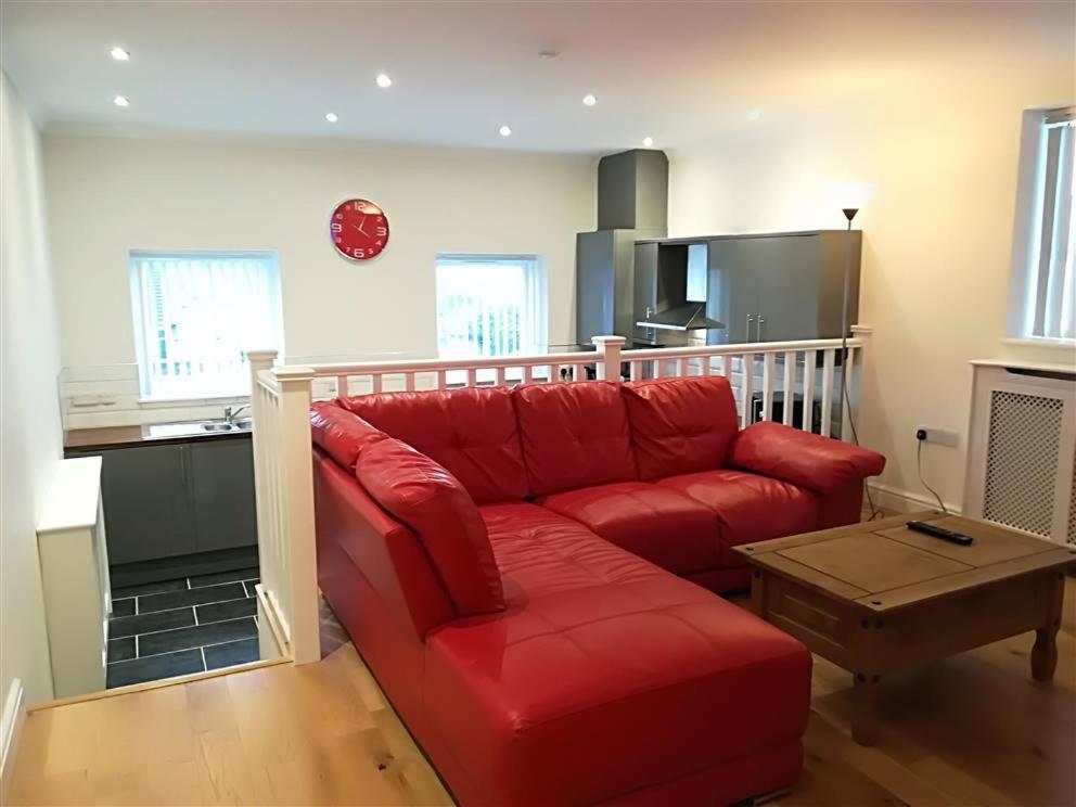 2 Bedroom Modern Apartment, Uplands, 斯旺西 外观 照片
